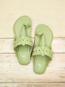 THE MADRAS TRUNK Women Core Flats