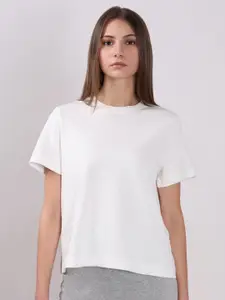 Vero Moda Women Solid Round Neck Cotton T-shirt
