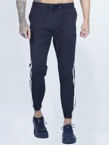 GOTO Men Striped Dry Fit Mid-Rise Joggers