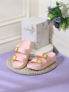 glitchez Women Slip-On