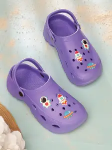 glitchez Women Self Design Clogs Flip Flops