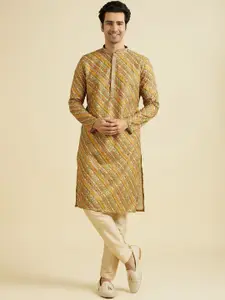 Manyavar Floral Printed Mandarin Collar Straight Kurta With Pyjama