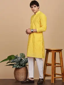 Anouk Geometric Embroidered Sequinned Cotton Chikankari Kurta