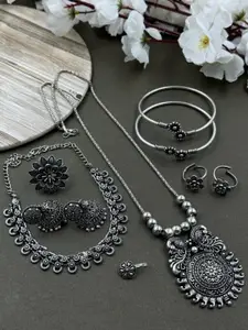 NAMAN ARTS Silver-Plated Oxidised Necklace Jewellery Set