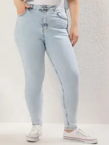 Trendyol Women Regular Fit Mid-Rise Clean Look Jeans