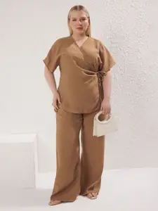 Trendyol Kahverengi V-Neck Short Sleeves Top With Trousers