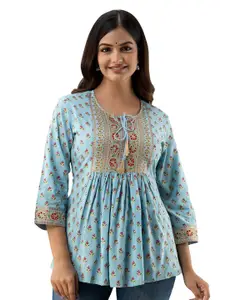 DMP FASHION Floral Print High-Low Top