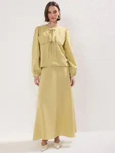 Trendyol Round Neck Coat With Skirt