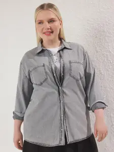 Trendyol Women Relaxed Fit Spread Collar Solid Cotton Casual Shirt