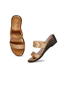 BIG BIRD FOOTWEAR Women Open Toe Wedge Heel Sandals