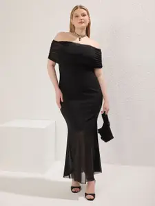 Trendyol Off-Shoulder Maxi Dress