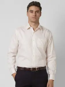 Van Heusen Men Spread Collar Checked Cotton Formal Shirt