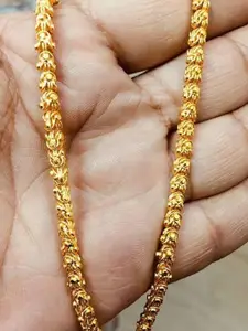 JMBW INTERNATIONAL Gold-Plated Artificial Stones Studded Necklace And Bracelet