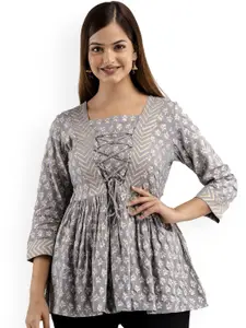 DMP FASHION Floral Printed Pure Cotton Square Neck Peplum Kurti