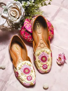 JM Looks Women Fashion Flat Embellished Open Toe Flat Jutti with Comfortable Sole