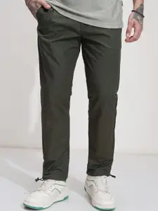 HIGHLANDER Men Comfort Straight Fit High-Rise Trousers