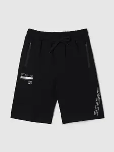 max Boys Regular Fit Mid-Rise Sports Shorts