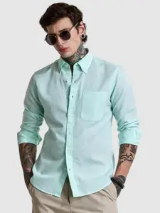 Snitch Men Smart Slim Fit Button-Down Collar Solid Casual Shirt