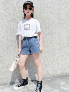 YK Girl Mid-Rise Regular Fit Above Knee Denim Shorts