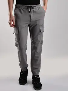 NEVER NEUD Men Relaxed Fit Structured Imported Utility Joggers