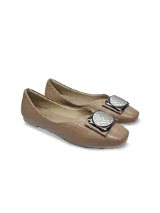 DressBerry Women Mojaris Flats