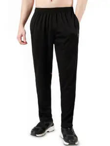 SG Men Regular Fit Mid-Rise Track Pant