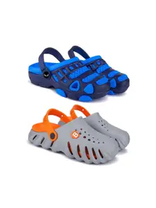 BERSACHE Boys Set Of 2 Self Design Clogs