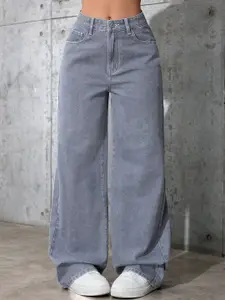 DressBerry Women Comfort Straight Fit High-Rise Light Fade Acid Wash Stretchable Jeans