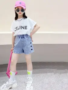 YK Girls Embellished Washed Mid-Rise Regular Fit Denim Shorts