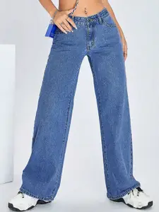 DressBerry Women Comfort Straight Fit High-Rise Light Fade Plus Size Stretchable Jeans