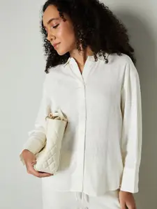 max Women Relaxed Fit Spread Collar Solid Casual Shirt