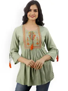 DMP FASHION Women Geometric Thread Work Kurta