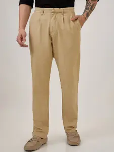SPYKAR Men Cotton Pleated Regular Trousers