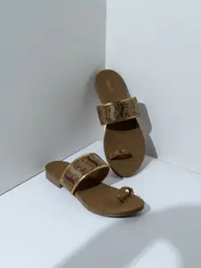 Inc 5 Women Embellished Ethnic One Toe Flats