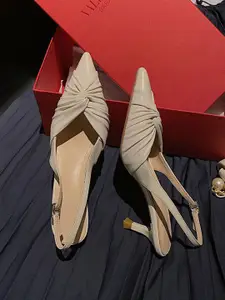 PURPLEHUNT Women Pointed Toe Slim Heel with Tassels