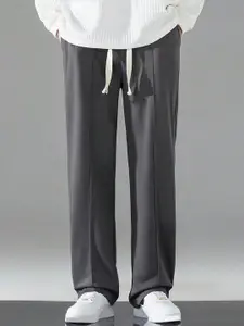 SAKHWALA Men Straight-Fit High-Waist Track Pant