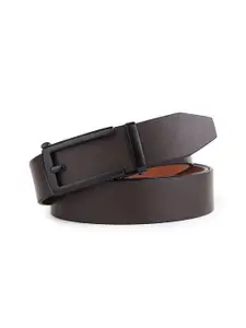 The Roadster Lifestyle Co. Men Textured Leather Belt