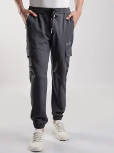 NEVER NEUD Men Relaxed Fit Structured Imported Utility Joggers