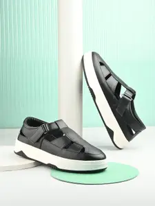 The Roadster Lifestyle Co Women Casual Gladiators