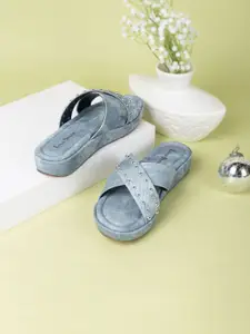 LOUIS STITCH Women Embellished Comfort Sandals