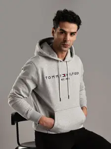 Tommy Hilfiger Men Printed Hooded Cotton Sweatshirt