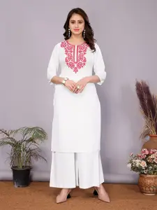 Rangita Round Neck Thread Work Straight Kurta