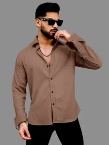 IKON FASHION Men Original Slim Fit Textured Spread Collar Casual Shirt