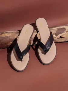 Inc 5 Women Textured T-Strap Flats