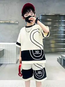 StyleCast x Revolte Boys Printed Pure Cotton T-shirt & Shorts