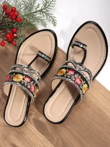 DIPYO Women Woven Design  Comfort Heels Sandals