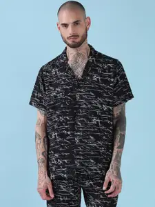 SHOWOFF Printed Cuban Collar Relaxed Fit Shirt With Shorts