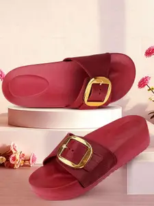 PENNEN Women Self Design Sliders