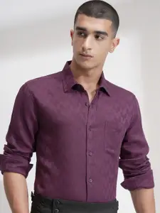 HIGHLANDER Men Comfort Fit Textured Spread Collar Cotton Casual Shirt