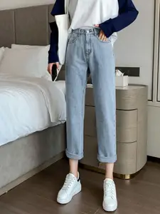 DressBerry Women Straight Fit Mid-Rise Jeans